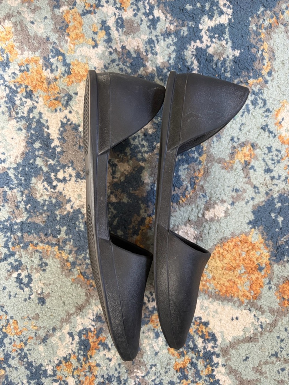 Native Shoes (women’s 7) - Picture 7 of 7